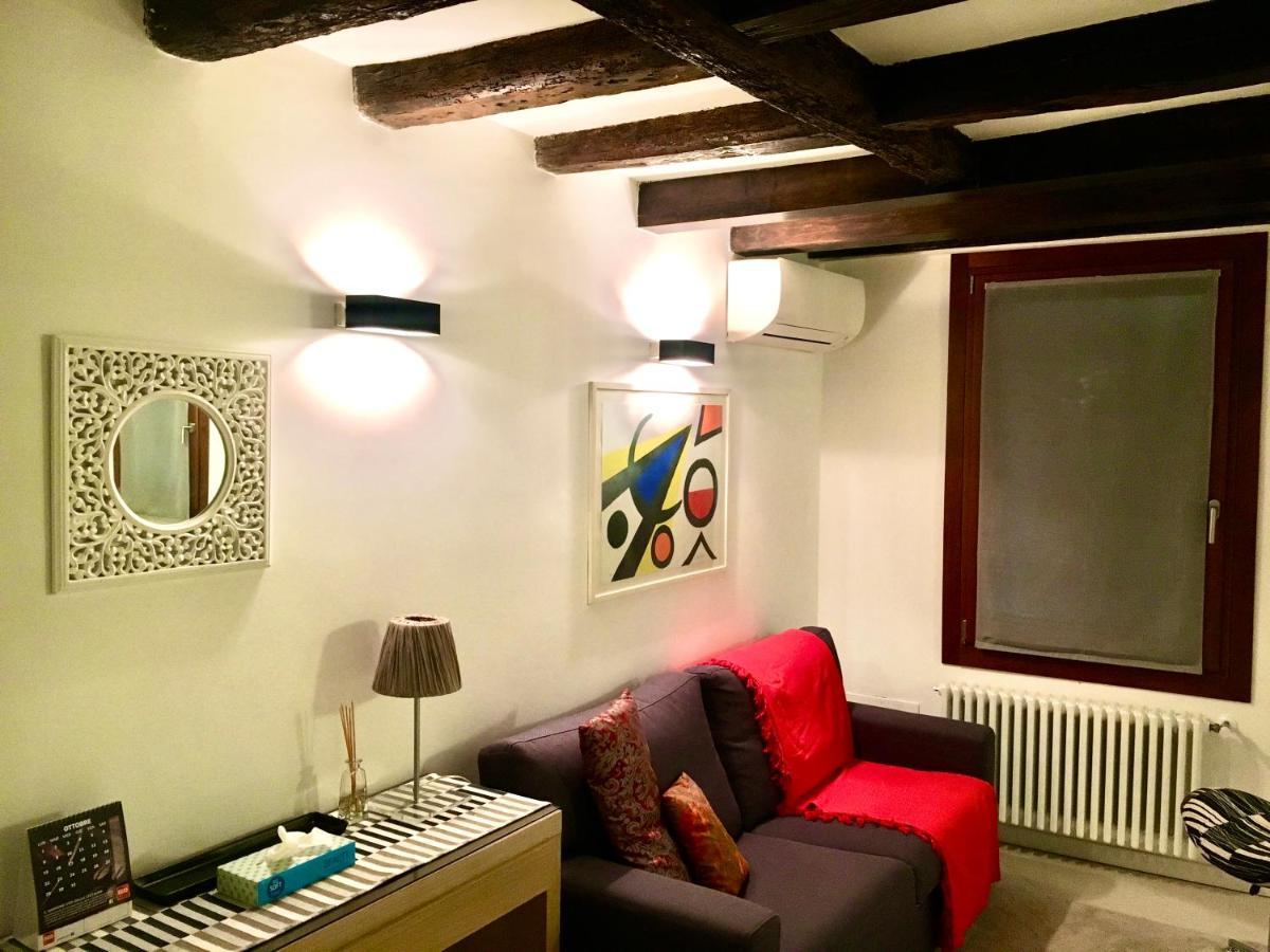 Venice Mirrors المظهر الخارجي الصورة